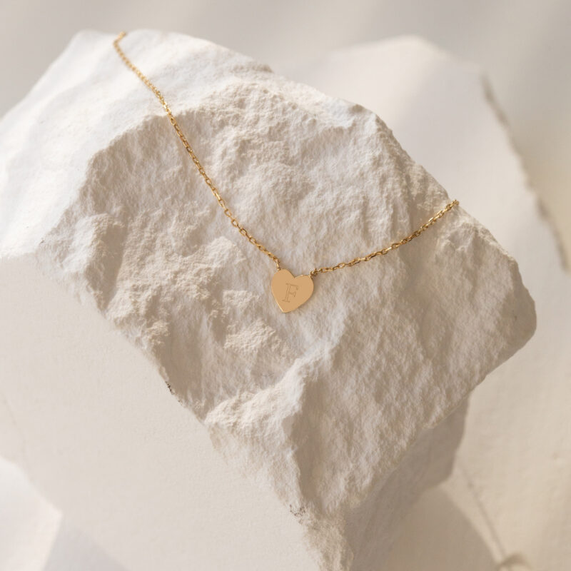 Ketting | Initiaal klein hartje | Kies je maand | 14K GOUD – Image 2